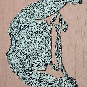 New long sleeve swim crop top